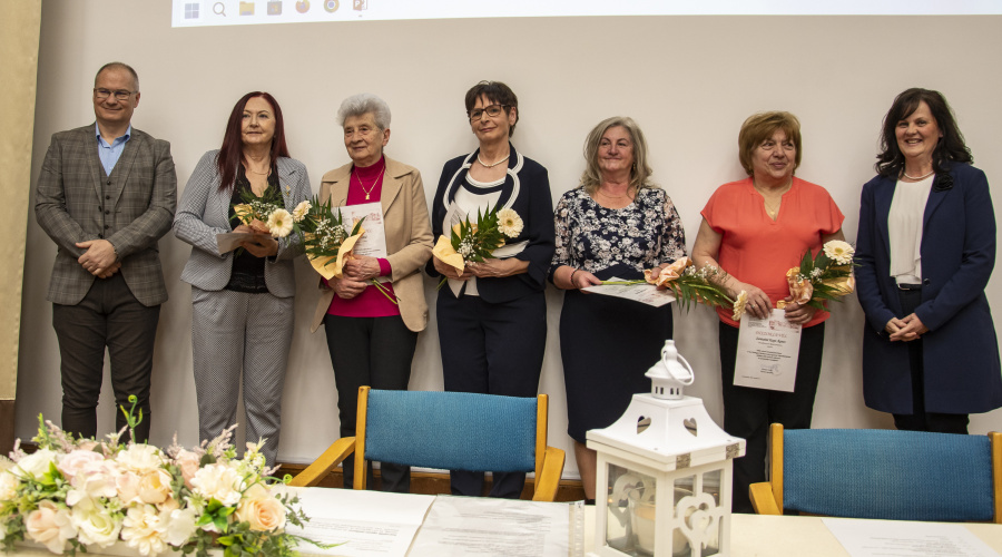 Fejléc borítóképe.