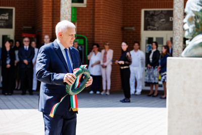 Ennek a képnek nincs leírása.
