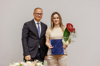 Ennek a képnek nincs leírása.
