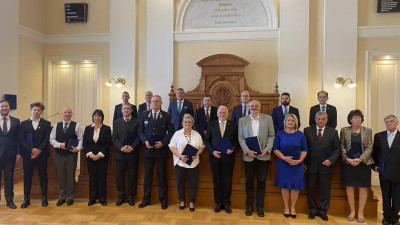 Ennek a képnek nincs leírása.