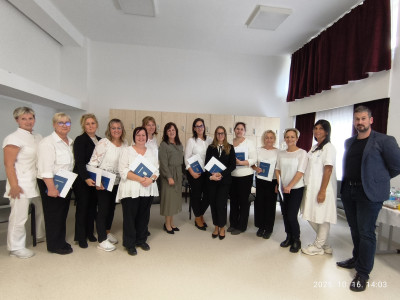 Ennek a képnek nincs leírása.