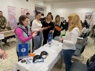 Ennek a képnek nincs leírása.