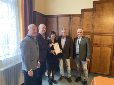 Ennek a képnek nincs leírása.