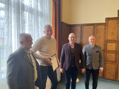 Ennek a képnek nincs leírása.