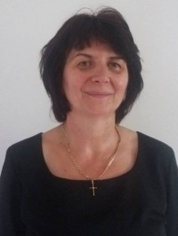 Dr.  Csákváry Violetta PhD profilképe.