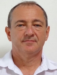 Dr.  Rácz Dénes profilképe.