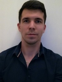 Dr.  Stubán Ádám profilképe.