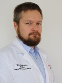 Dr.  Kovács Balázs profilképe.