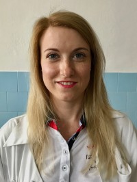 Dr.  Biró Zsanett Katalin profilképe.