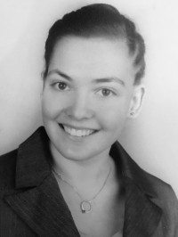 Dr.  Serdült Anna profilképe.