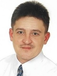 Dr.  Halász Csaba profilképe.