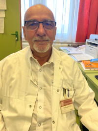 Dr.  Koppány Csaba profilképe.